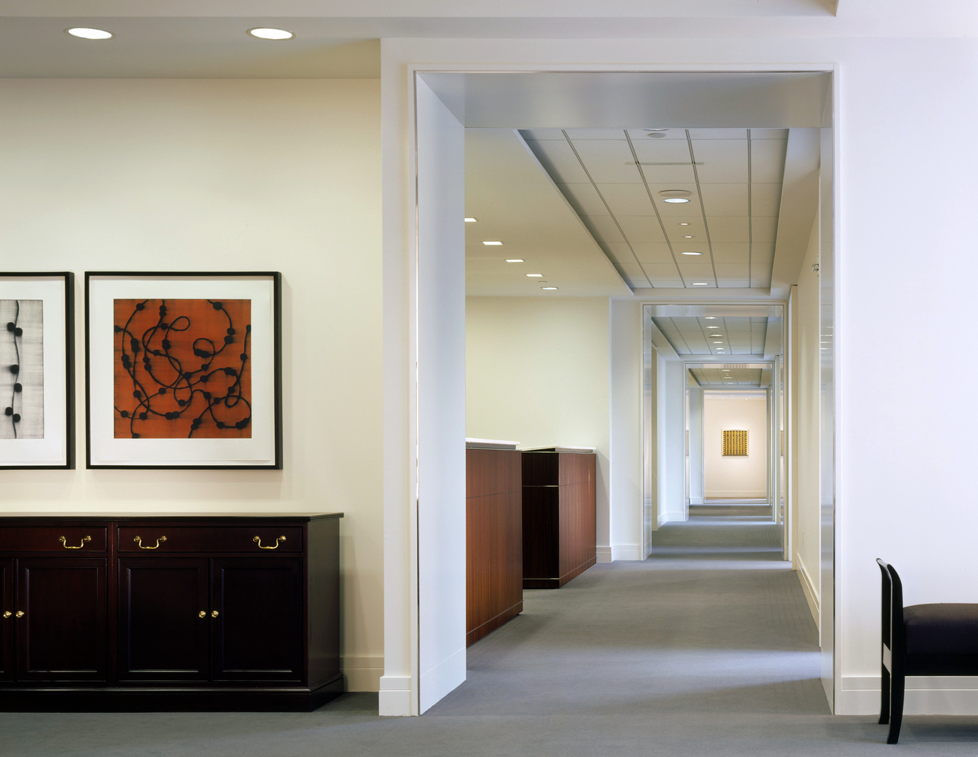 WINSTON & STRAWN, LLP OFFICES - CBB